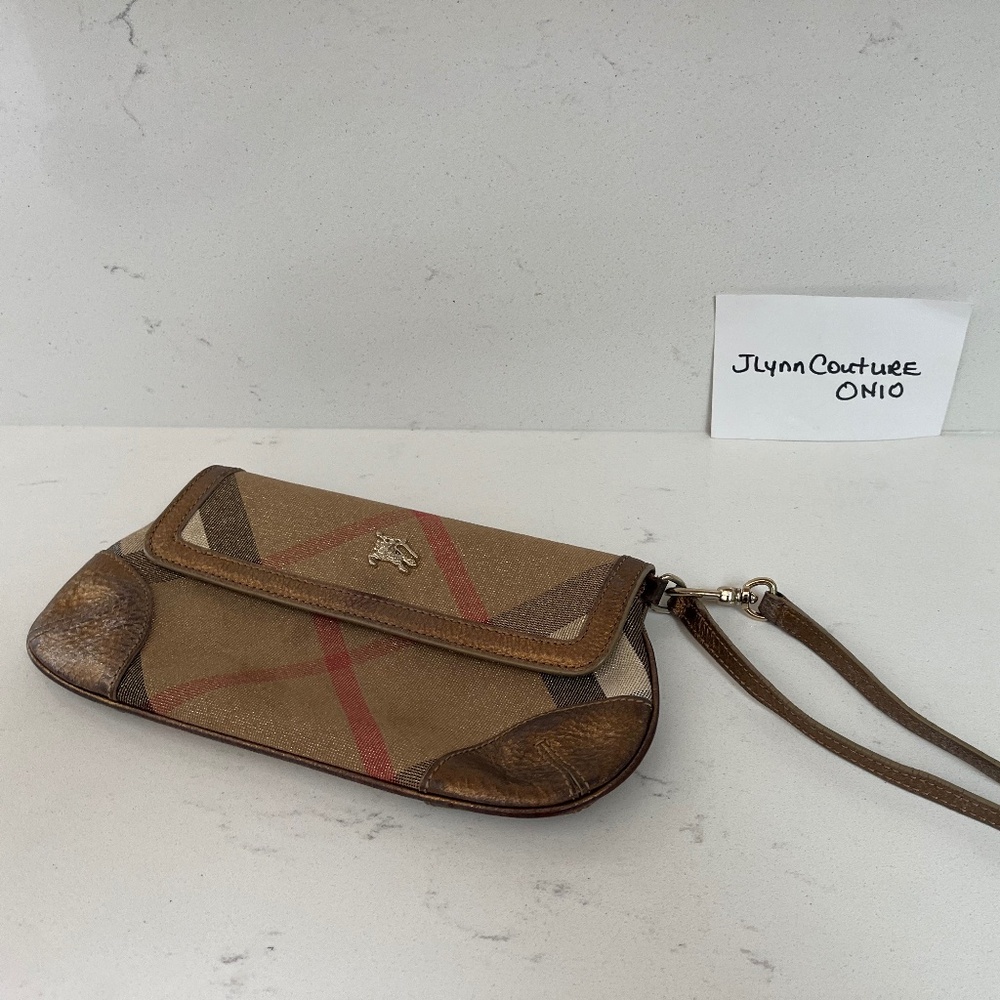 Authentic Burberry metallic leather wristlet clutch, Burberry Clutch, Burberry